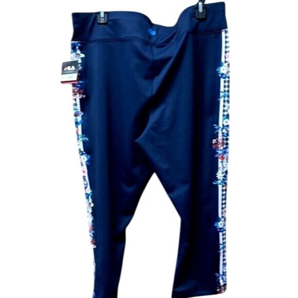 Fila Sport Womens Plus Midnight Bliss Capri Leggings 2X Navy Blue Floral Side St - Picture 6 of 9